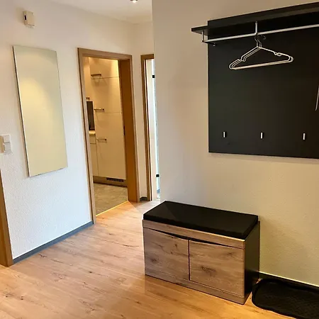 Naturstrand - 86m² - 4 Betten - Parkplatz Apartment